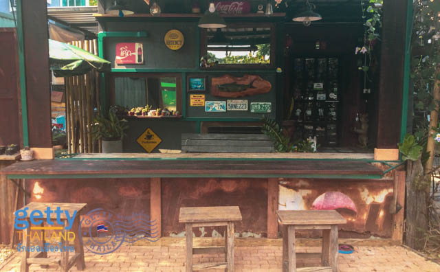 บ้านริมคลอง คาเฟ่ ร้านอาหาร-กาแฟ gettythailand